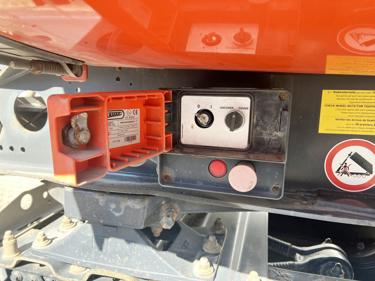 Semitrailer Schmitz Cargobull SKI 24 SL 7.2 SKI 24 SL 7.2, Thermo-Stahlmulde ca. 24m³, Liftachse, E-Verdeck: bild 6 Semitrailer Schmitz Cargobull SKI 24 SL 7.2 SKI 24 SL 7.2, Thermo-Stahlmulde ca. 24m³, Liftachse, E-Verdeck: bild 6