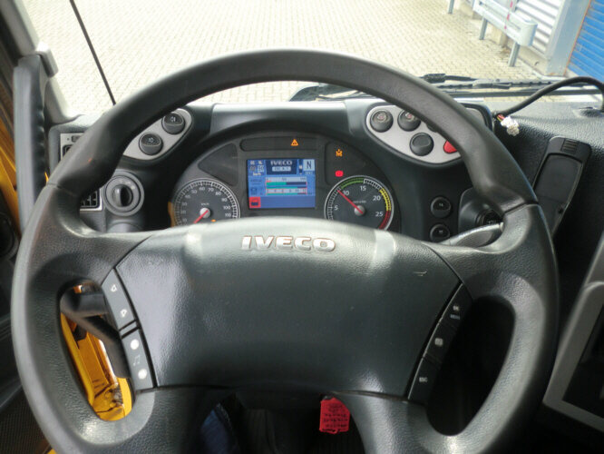 Stralis AS190S50 4x2 Stralis AS190S50 4x2, Carnehl Alu 3-S-Kipper - Tippbil lastbil: bild 3 Stralis AS190S50 4x2 Stralis AS190S50 4x2, Carnehl Alu 3-S-Kipper - Tippbil lastbil: bild 3