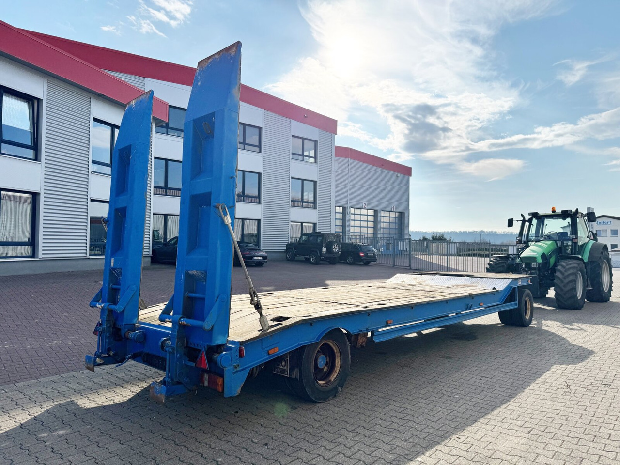 Låg lastare trailer för transportering tunga maskiner T2 T2: bild 7