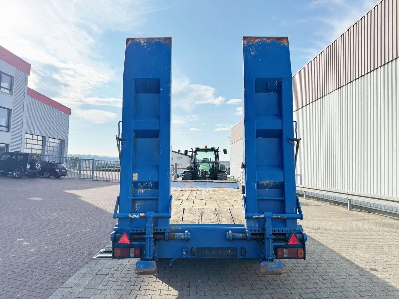 Låg lastare trailer för transportering tunga maskiner T2 T2: bild 6