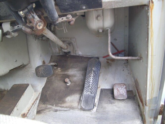 V5 4x2 Saurer V5 4x2 - Tippbil lastbil: bild 5 V5 4x2 Saurer V5 4x2 - Tippbil lastbil: bild 5