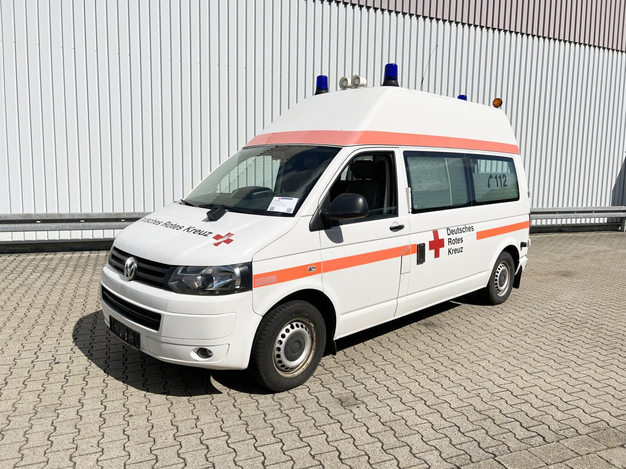 Volkswagen T5 2.0 TDI 4x2 T5 2.0 TDI 4x2, Krankenwagen - Ambulans: bild 1 Volkswagen T5 2.0 TDI 4x2 T5 2.0 TDI 4x2, Krankenwagen - Ambulans: bild 1