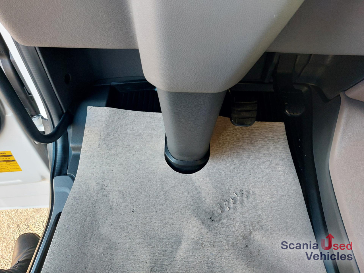 SCANIA R 460 A4x2EB - Dragbil: bild 2 SCANIA R 460 A4x2EB - Dragbil: bild 2