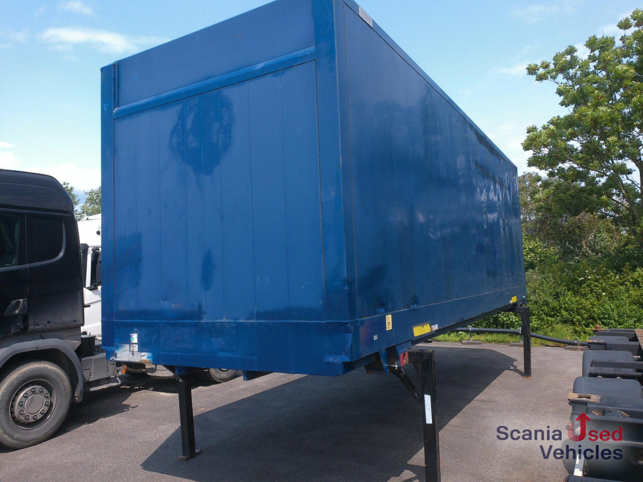 KRONE WB Koffer 7,82 Rolltor - Släp: bild 5 KRONE WB Koffer 7,82 Rolltor - Släp: bild 5