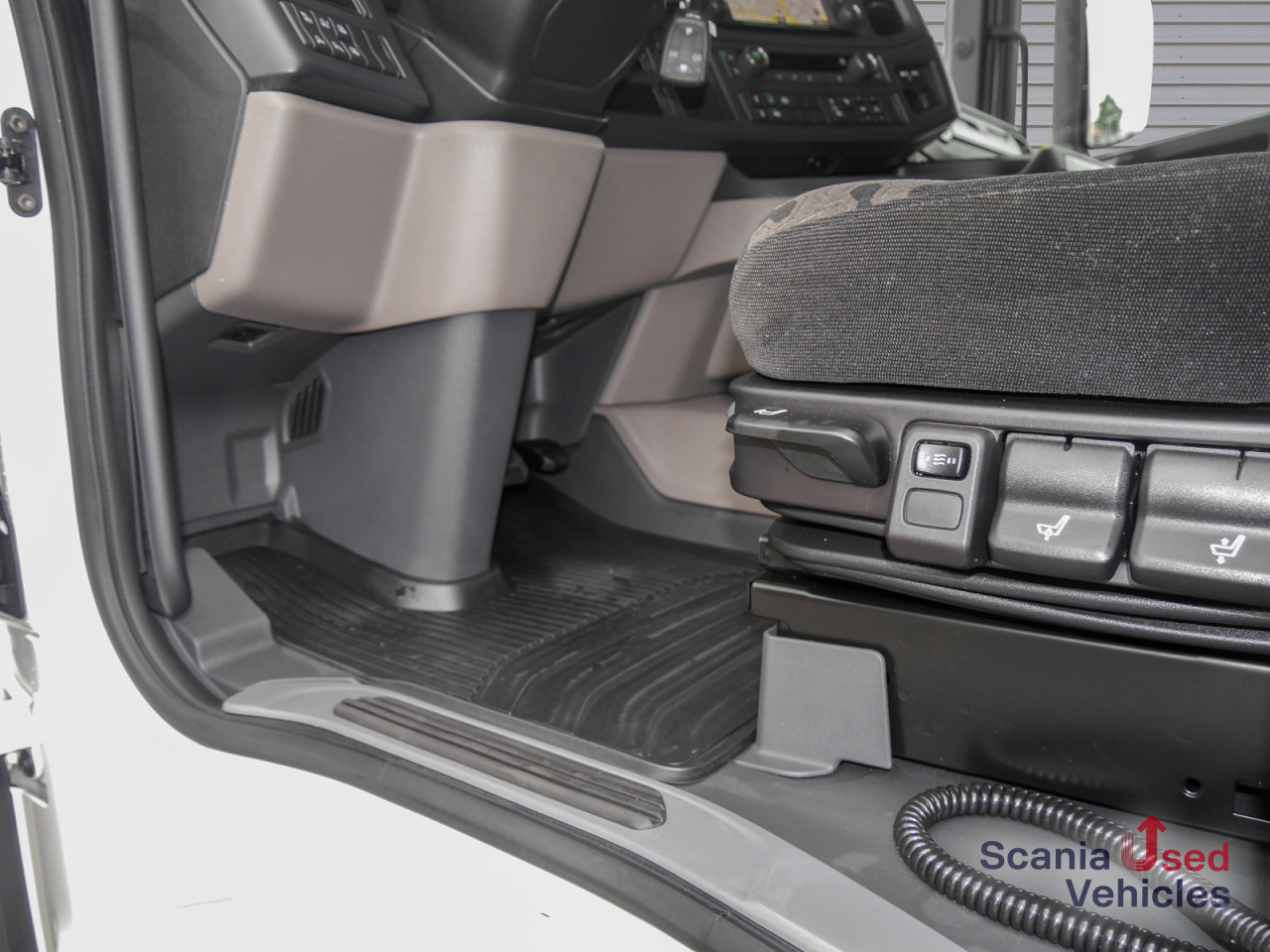 SCANIA R 460 A4x2EB - SUPER - - Dragbil: bild 3 SCANIA R 460 A4x2EB - SUPER - - Dragbil: bild 3