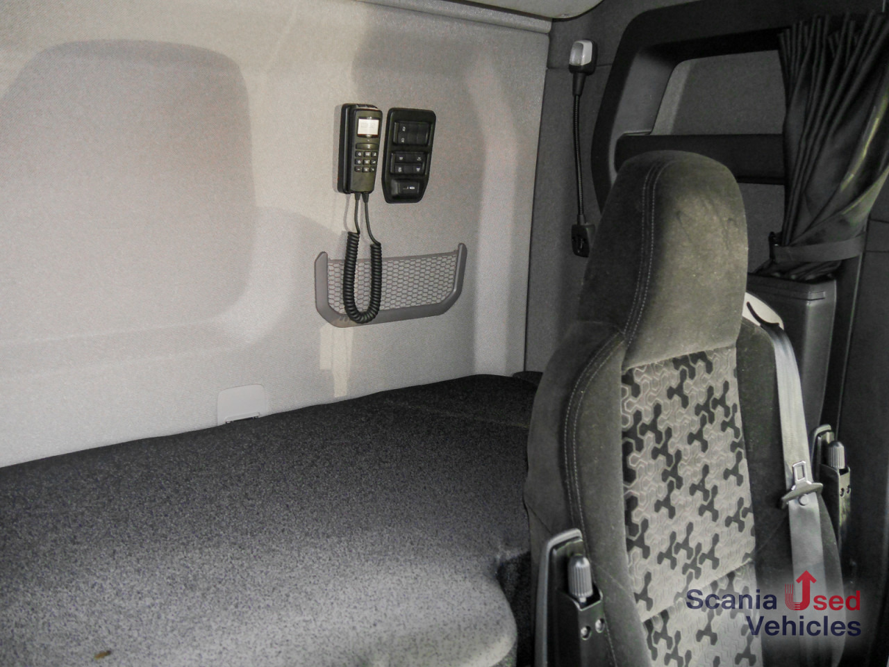 SCANIA R 460 A4x2NA - SUPER / Hydraulik - - Dragbil: bild 2 SCANIA R 460 A4x2NA - SUPER / Hydraulik - - Dragbil: bild 2