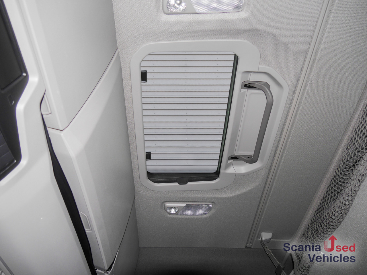 SCANIA R 460 A4x2NA - SUPER - - Dragbil: bild 2 SCANIA R 460 A4x2NA - SUPER - - Dragbil: bild 2