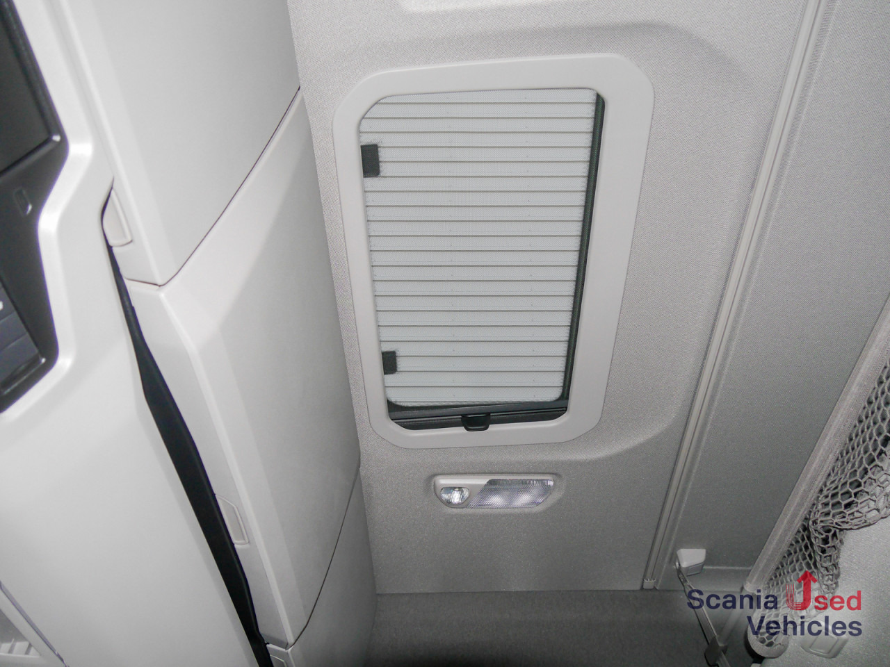 SCANIA R 460 A4x2NA - SUPER - - Dragbil: bild 2 SCANIA R 460 A4x2NA - SUPER - - Dragbil: bild 2