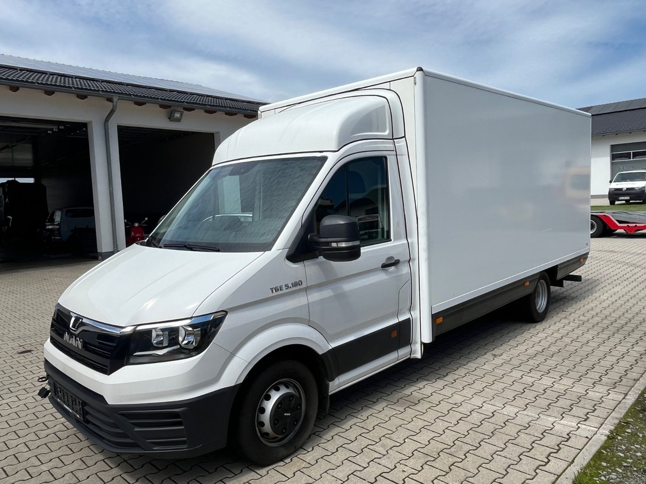 MAN TGE 5.180 RKB Koffer Turboladerschaden - Volymskåp: bild 1 MAN TGE 5.180 RKB Koffer Turboladerschaden - Volymskåp: bild 1