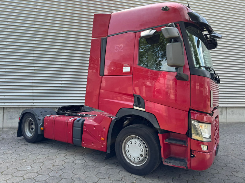 Renault T 460 / 2 Tanks / Refrigerator / 2 Beds / Euro 6 - Dragbil: bild 2 Renault T 460 / 2 Tanks / Refrigerator / 2 Beds / Euro 6 - Dragbil: bild 2