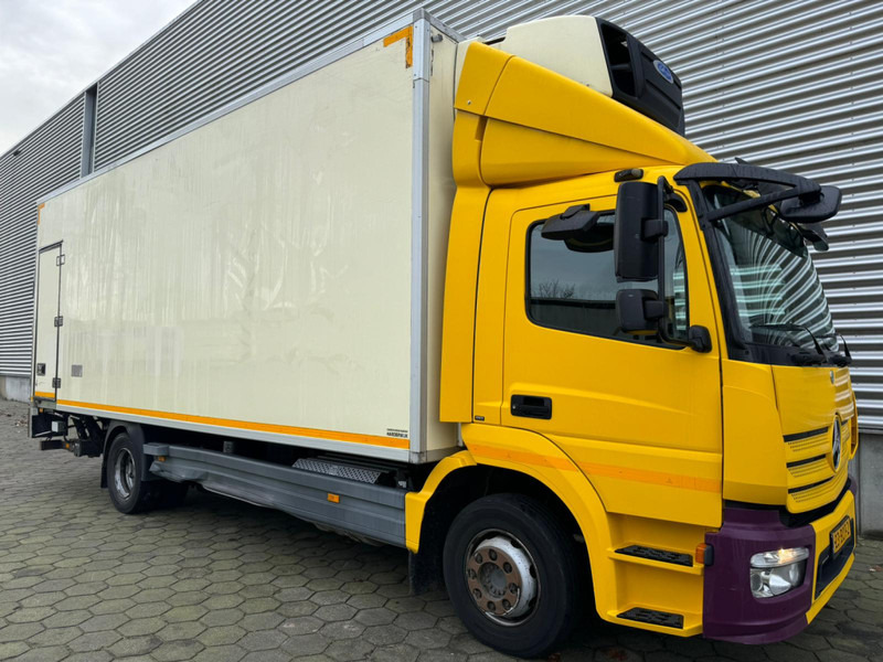 Mercedes-Benz ATEGO 1218 / Carrier / Euro 6 / Klima / Tail Lift / Diesel + Elctro / NL Truck - Kylbil lastbil: bild 2 Mercedes-Benz ATEGO 1218 / Carrier / Euro 6 / Klima / Tail Lift / Diesel + Elctro / NL Truck - Kylbil lastbil: bild 2