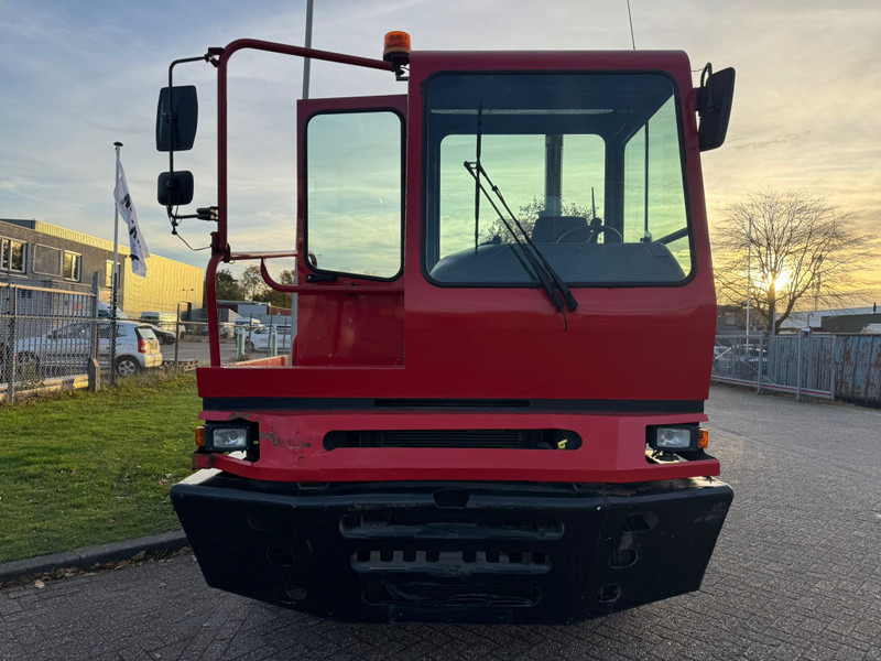 Terberg YT182 / Klima / NL Truck - Terminaltraktor: bild 5 Terberg YT182 / Klima / NL Truck - Terminaltraktor: bild 5