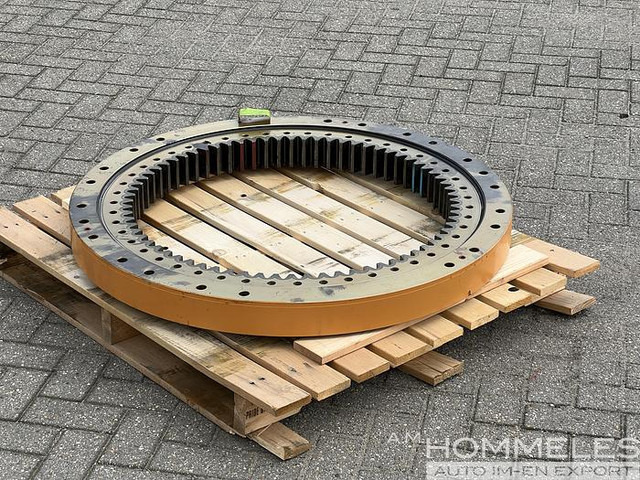 CNH INDUSTRIAL SLEWING RING H2239954 - Lastbilskran: bild 1 CNH INDUSTRIAL SLEWING RING H2239954 - Lastbilskran: bild 1