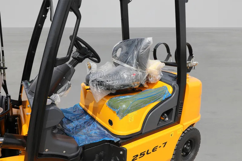 Hyundai Forklift 30LE-7 3 TONS LPG 3 STAGE - Gasoltruck: bild 3 Hyundai Forklift 30LE-7 3 TONS LPG 3 STAGE - Gasoltruck: bild 3