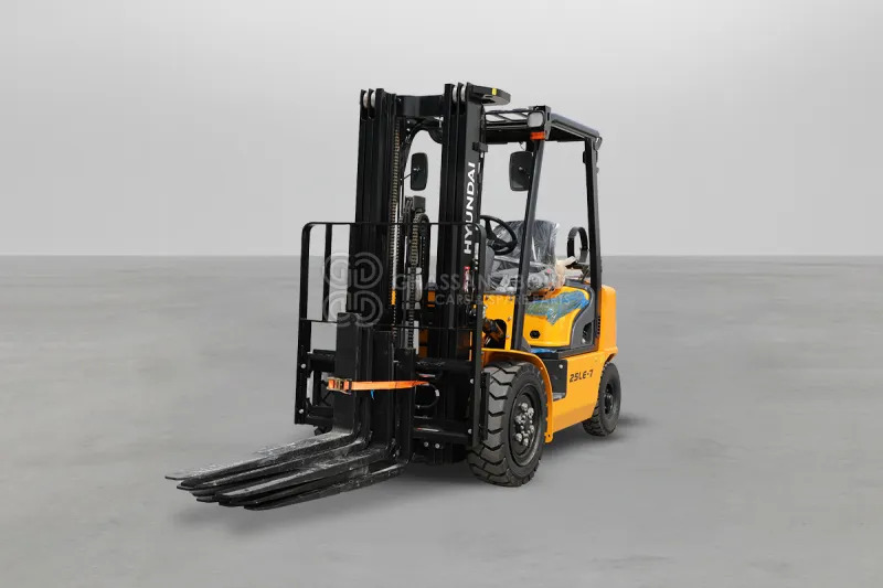 Hyundai Forklift 30LE-7 3 TONS LPG 3 STAGE - Gasoltruck: bild 1 Hyundai Forklift 30LE-7 3 TONS LPG 3 STAGE - Gasoltruck: bild 1