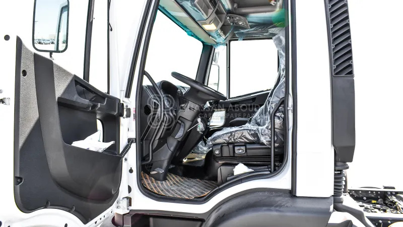 Iveco Euro Cargo ML180 4x2 Chassis - Chassi lastbil: bild 4 Iveco Euro Cargo ML180 4x2 Chassis - Chassi lastbil: bild 4