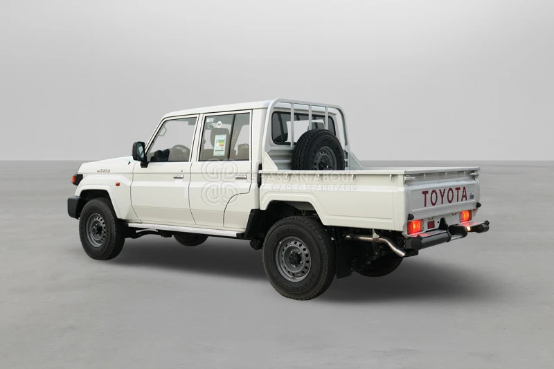 Toyota Land Cruiser Pick Up LC79 4X4 DC - Pickup: bild 2 Toyota Land Cruiser Pick Up LC79 4X4 DC - Pickup: bild 2