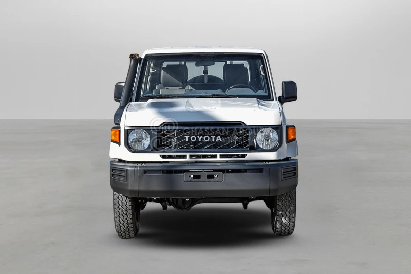 Toyota Land Cruiser Pick Up LC79 4x4 DC - Pickup: bild 2 Toyota Land Cruiser Pick Up LC79 4x4 DC - Pickup: bild 2