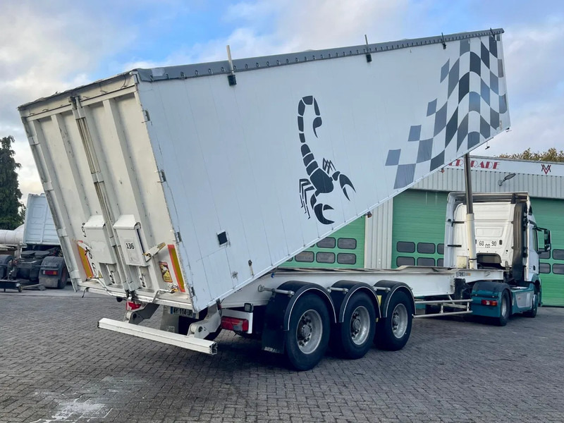 Benalu Grain 6580 kg, 65 m3 - Tippbil semitrailer: bild 4 Benalu Grain 6580 kg, 65 m3 - Tippbil semitrailer: bild 4