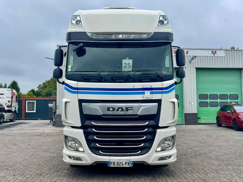 DAF XF 530 PARKING CLIMA, FRIGO - Dragbil: bild 2 DAF XF 530 PARKING CLIMA, FRIGO - Dragbil: bild 2