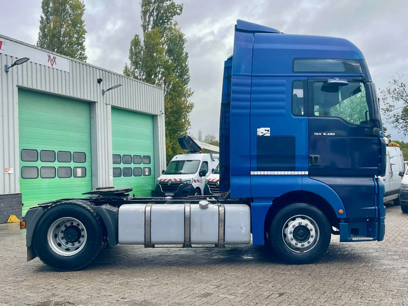 MAN TGA 18.480 Manual gearbox, manual injection GREAT CONDITION! - Dragbil: bild 4 MAN TGA 18.480 Manual gearbox, manual injection GREAT CONDITION! - Dragbil: bild 4