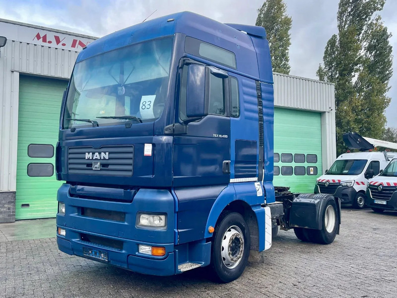 MAN TGA 18.480 Manual gearbox, manual injection GREAT CONDITION! - Dragbil: bild 1 MAN TGA 18.480 Manual gearbox, manual injection GREAT CONDITION! - Dragbil: bild 1