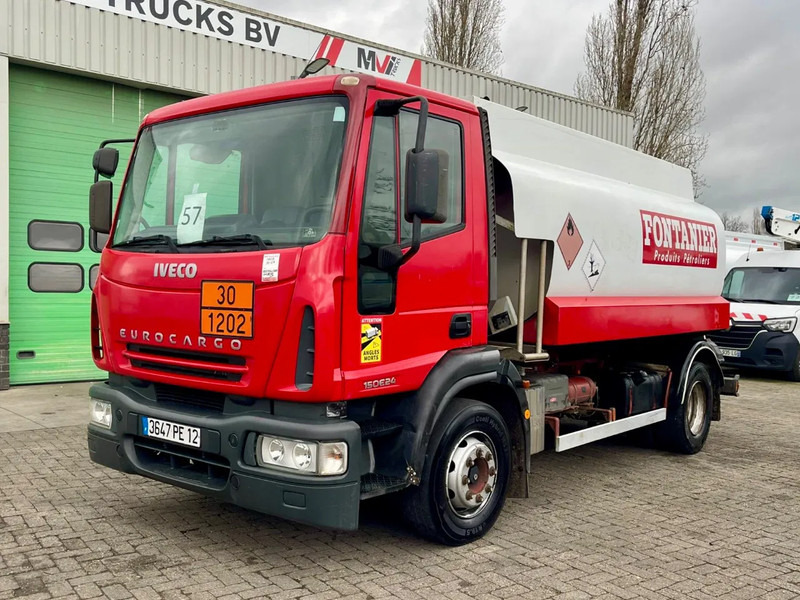 Iveco EuroCargo 150 E24 10312 L, 3 COMP, PTO FRANCE TRUCK! GREAT CONDITION! - Tankbil: bild 1 Iveco EuroCargo 150 E24 10312 L, 3 COMP, PTO FRANCE TRUCK! GREAT CONDITION! - Tankbil: bild 1