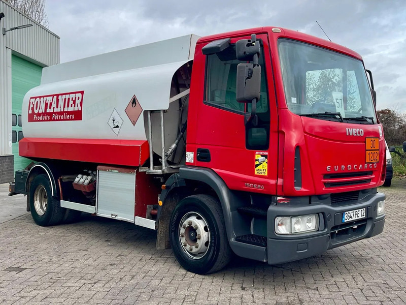 Iveco EuroCargo 150 E24 10312 L, 3 COMP, PTO FRANCE TRUCK! GREAT CONDITION! - Tankbil: bild 5 Iveco EuroCargo 150 E24 10312 L, 3 COMP, PTO FRANCE TRUCK! GREAT CONDITION! - Tankbil: bild 5