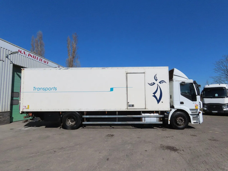 Iveco Stralis 310 8 meter box! Retarder, Great condition! - Lastbil med skåp: bild 5 Iveco Stralis 310 8 meter box! Retarder, Great condition! - Lastbil med skåp: bild 5