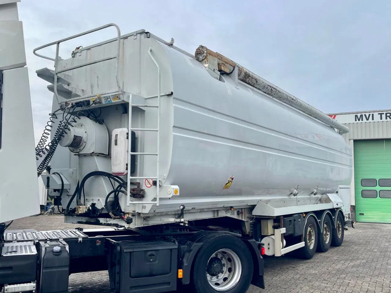 TURBO'S HOET TSCI 7 COMP. SAF AXLES, AIR SUSPENSION - Tanktrailer: bild 1 TURBO'S HOET TSCI 7 COMP. SAF AXLES, AIR SUSPENSION - Tanktrailer: bild 1
