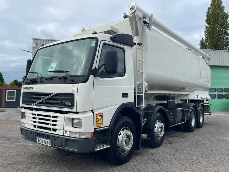 Volvo FM 12.380 8X4 SILO AUGER / AIR GREAT CONDITION / fully serviced! - Tankbil: bild 2 Volvo FM 12.380 8X4 SILO AUGER / AIR GREAT CONDITION / fully serviced! - Tankbil: bild 2