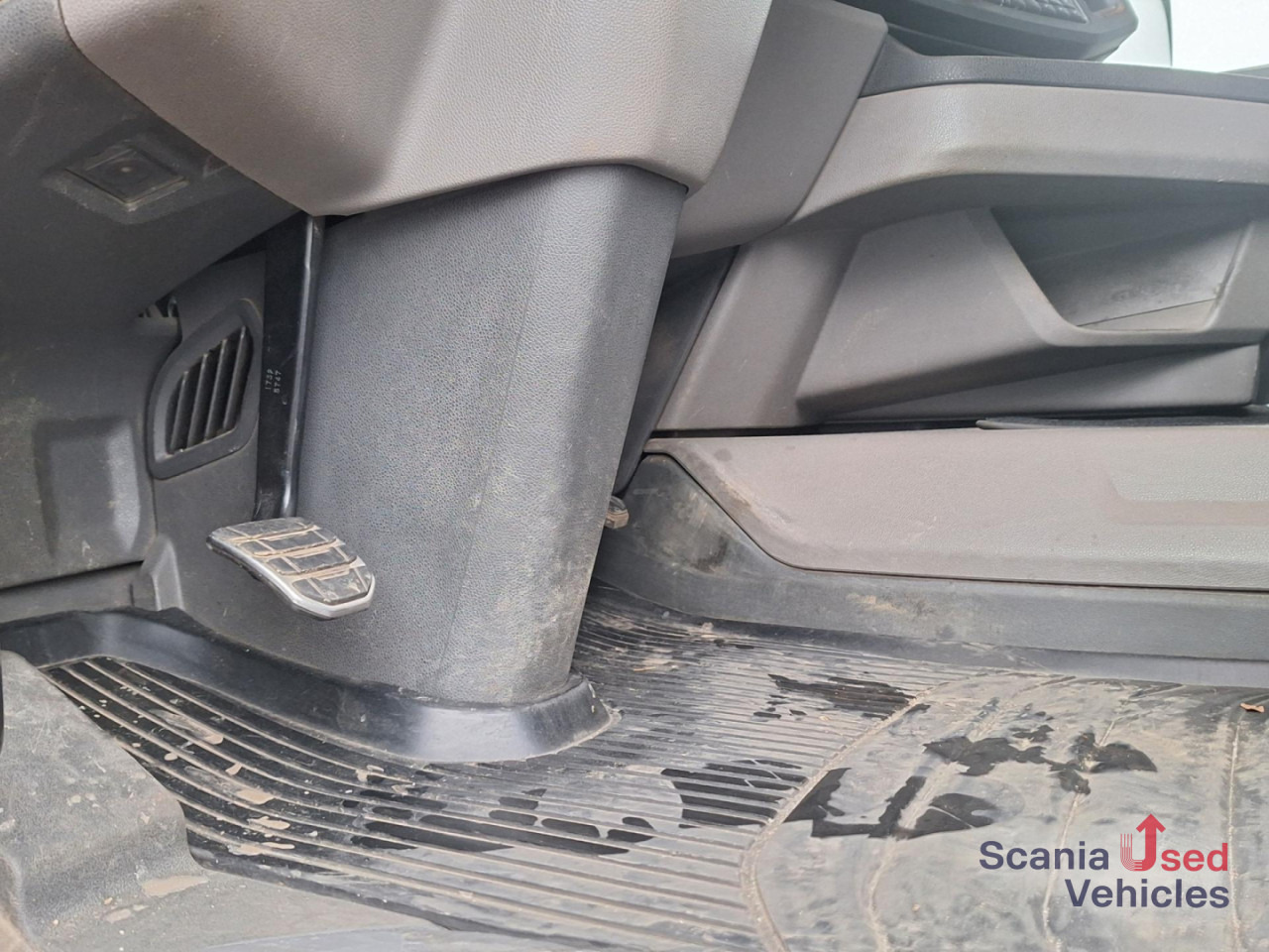 SCANIA R 580 B6x4NB+Epsilon M12 Z - Timmerbil, Kranbil: bild 4 SCANIA R 580 B6x4NB+Epsilon M12 Z - Timmerbil, Kranbil: bild 4