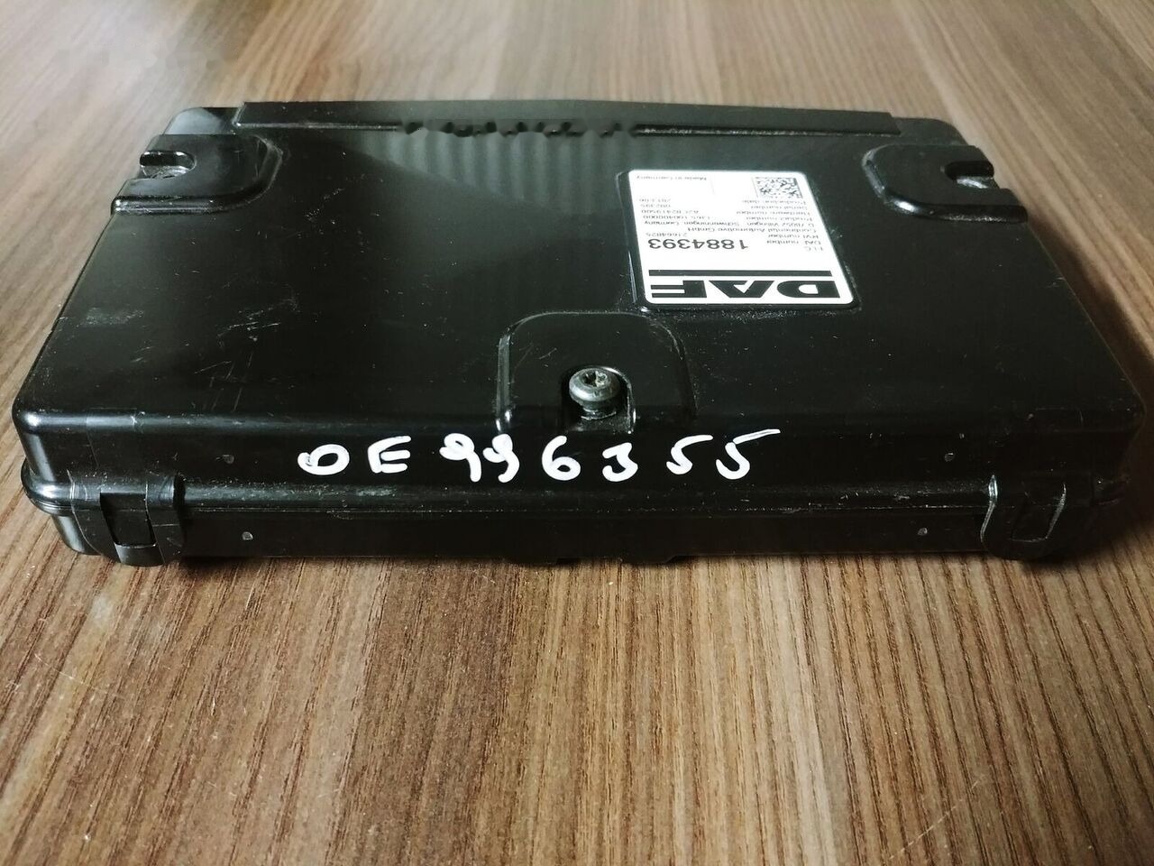 DAF Electronic Light Controller ELC 1884393 DAF CF65 LF45 - Kontrollenhet för Lastbil: bild 2 DAF Electronic Light Controller ELC 1884393 DAF CF65 LF45 - Kontrollenhet för Lastbil: bild 2