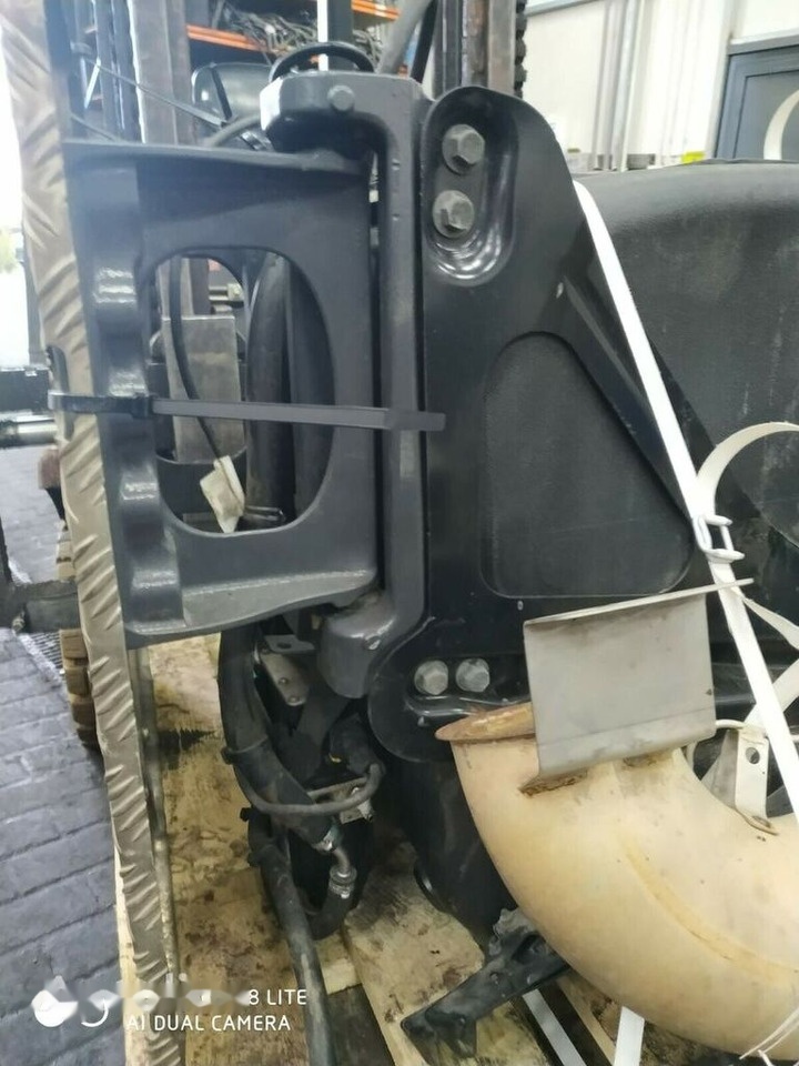 Scania 2244863 2140809 - AdBlue tank för Lastbil: bild 5 Scania 2244863 2140809 - AdBlue tank för Lastbil: bild 5