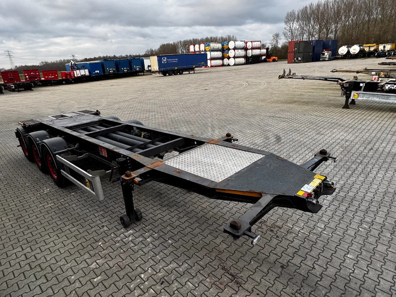 Burg 20FT ADR (EX/II, EX/III, FL, AT) Chassis, Leergewicht : 3.690kg, SAF INTRADISC, 2x Liftachse, NL-Chassis - Containerbil/ Växelflak semitrailer: bild 5 Burg 20FT ADR (EX/II, EX/III, FL, AT) Chassis, Leergewicht : 3.690kg, SAF INTRADISC, 2x Liftachse, NL-Chassis - Containerbil/ Växelflak semitrailer: bild 5