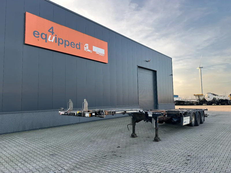 D-Tec FLEXITRAILER / 45FT HC MULTI / BPW + drumbrakes / liftaxle / NL / APK 11-2026 - Containerbil/ Växelflak semitrailer: bild 1 D-Tec FLEXITRAILER / 45FT HC MULTI / BPW + drumbrakes / liftaxle / NL / APK 11-2026 - Containerbil/ Växelflak semitrailer: bild 1