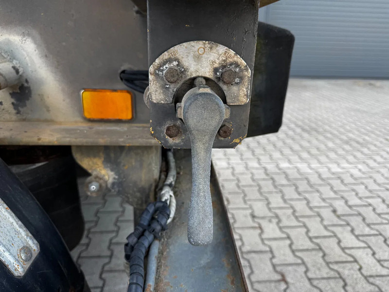 Containerbil/ Växelflak semitrailer DESOT 20FT/30FT ADR-Chassis, Liftachse, Heckbundig, 2x vorhanden: bild 15 Containerbil/ Växelflak semitrailer DESOT 20FT/30FT ADR-Chassis, Liftachse, Heckbundig, 2x vorhanden: bild 15