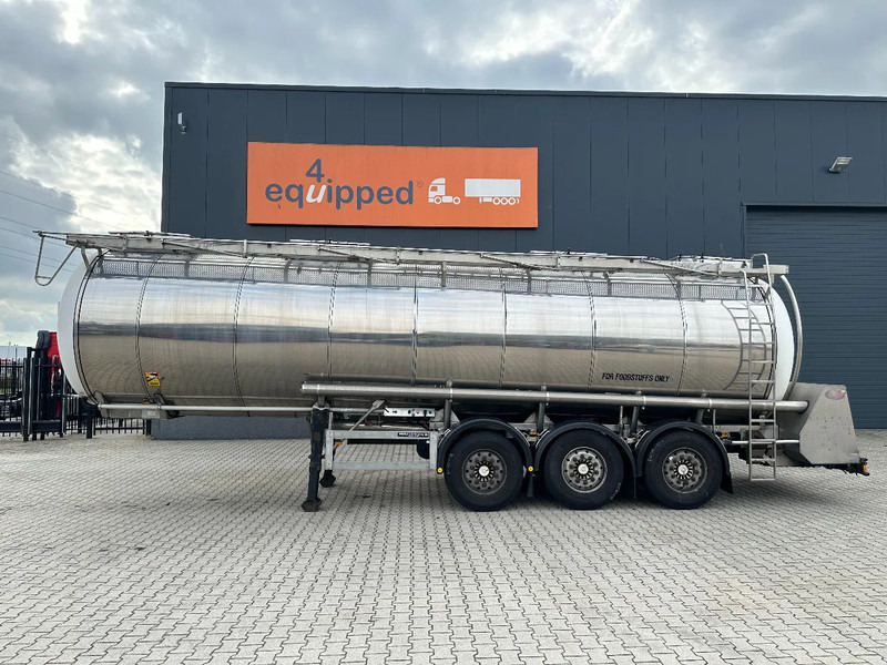 Feldbinder FOOD / LEVENSMIDDELEN / LEBENSMITTEL / 33.500L / 3-COMP / PUMP / NL-trailer / APK: 10-2026 - Tanktrailer: bild 2 Feldbinder FOOD / LEVENSMIDDELEN / LEBENSMITTEL / 33.500L / 3-COMP / PUMP / NL-trailer / APK: 10-2026 - Tanktrailer: bild 2
