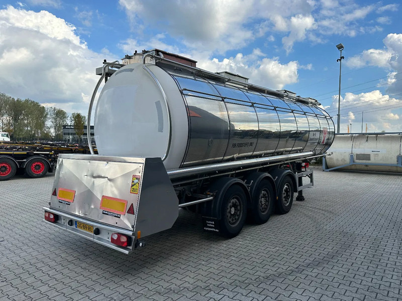 Feldbinder LEVENSMIDDELEN / FOOD / LEBENSMITTEL / 33.500L / 3-COMP / POMP / NL-trailer / APK: 03-2026 - Tanktrailer: bild 3 Feldbinder LEVENSMIDDELEN / FOOD / LEBENSMITTEL / 33.500L / 3-COMP / POMP / NL-trailer / APK: 03-2026 - Tanktrailer: bild 3