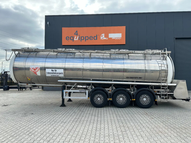 Feldbinder LEVENSMIDDELEN / FOOD / LEBENSMITTEL / 33.500L / 3-COMP / POMP / NL-trailer / APK: 10-2026, 10x beschikbaar - Tanktrailer: bild 2 Feldbinder LEVENSMIDDELEN / FOOD / LEBENSMITTEL / 33.500L / 3-COMP / POMP / NL-trailer / APK: 10-2026, 10x beschikbaar - Tanktrailer: bild 2