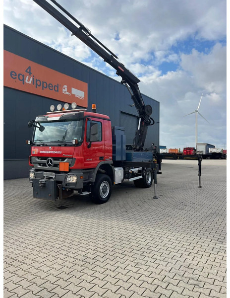 Mercedes-Benz Actros 2046 4x4 / FULL SPRING / HIAB 288 EP 5 HIPRO Crane / EURO-5 - Kranbil: bild 2 Mercedes-Benz Actros 2046 4x4 / FULL SPRING / HIAB 288 EP 5 HIPRO Crane / EURO-5 - Kranbil: bild 2