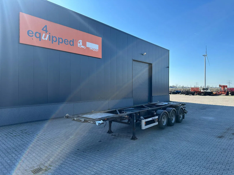Van Hool 20FT/30FT, ADR (EX/II, EX/III, FL, OX, AT), SAF, drum, liftaxle, NL-Chassis - Containerbil/ Växelflak semitrailer: bild 1 Van Hool 20FT/30FT, ADR (EX/II, EX/III, FL, OX, AT), SAF, drum, liftaxle, NL-Chassis - Containerbil/ Växelflak semitrailer: bild 1