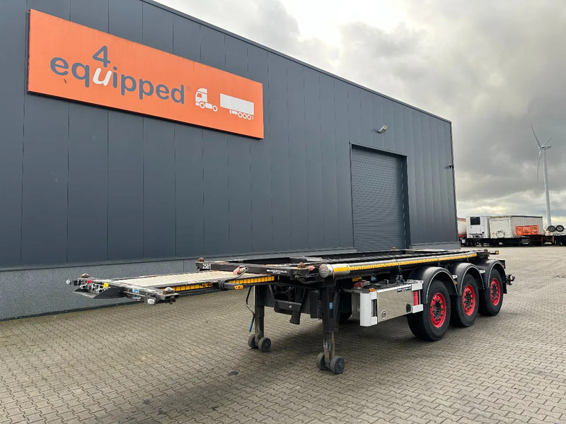 Van Hool 20FT, 66° Tipping-chassis, ADR (EX/II, EX/III, FL, AT), SAF, 2 liftaxles, 380V - Containerbil/ Växelflak semitrailer: bild 2 Van Hool 20FT, 66° Tipping-chassis, ADR (EX/II, EX/III, FL, AT), SAF, 2 liftaxles, 380V - Containerbil/ Växelflak semitrailer: bild 2