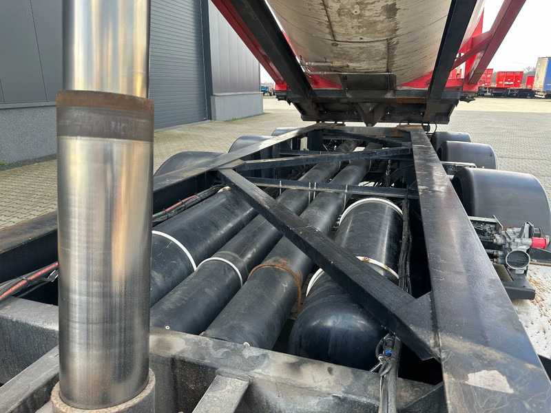 Containerbil/ Växelflak semitrailer Van Hool 20FT Tipping-chassis, ADR (EX/II, EX/III, FL, AT), SAF, 2 liftaxles: bild 12 Containerbil/ Växelflak semitrailer Van Hool 20FT Tipping-chassis, ADR (EX/II, EX/III, FL, AT), SAF, 2 liftaxles: bild 12