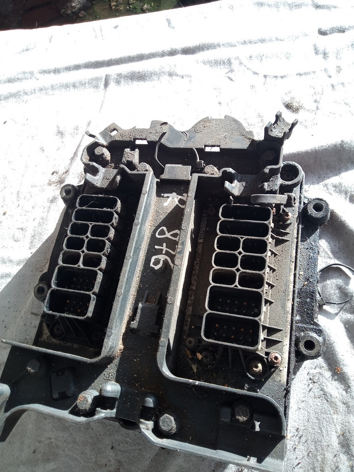 EDC Scania R420 DT1212 1784875 - Kontrollenhet för Lastbil: bild 2 EDC Scania R420 DT1212 1784875 - Kontrollenhet för Lastbil: bild 2