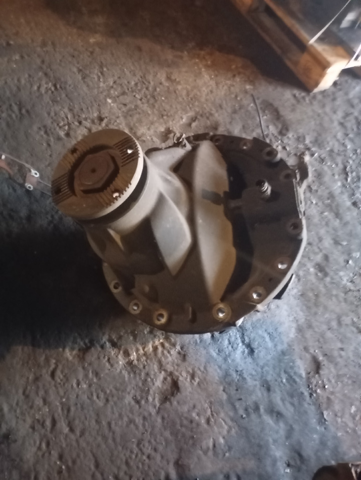 Volvo FH4 - Differential: bild 2 Volvo FH4 - Differential: bild 2