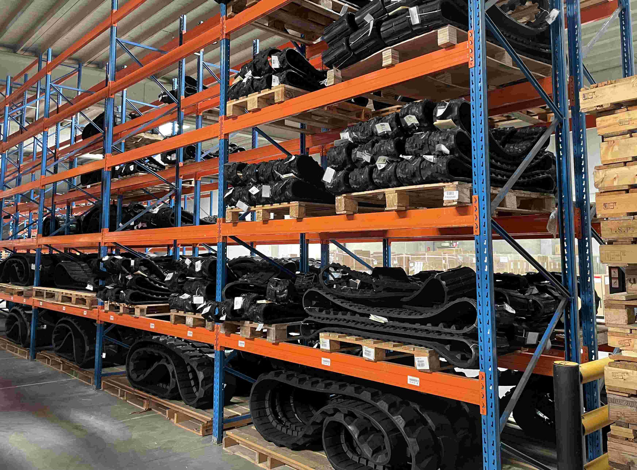 Rubber track for John Deere 8RT 25", 30" and 28.5" - Larvband för Lantbruksmaskiner: bild 5 Rubber track for John Deere 8RT 25", 30" and 28.5" - Larvband för Lantbruksmaskiner: bild 5