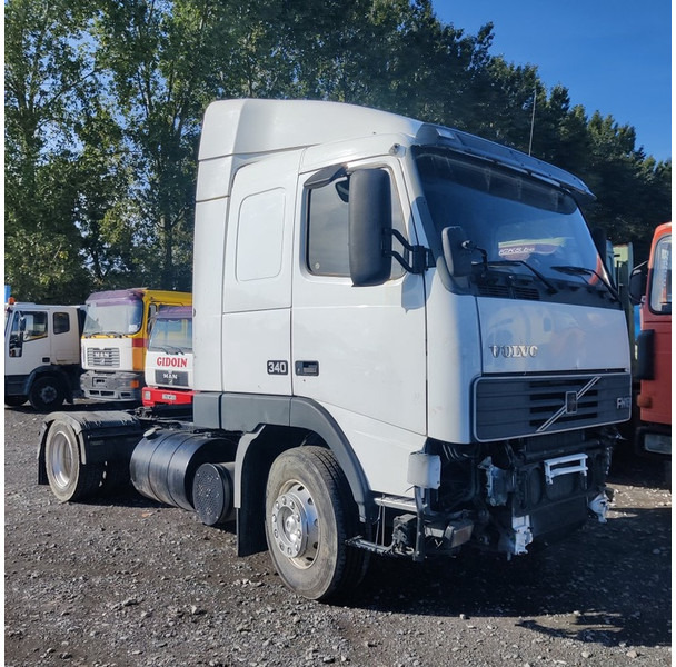 Volvo FH-GLOBBETROTTER - Dragbil: bild 1 Volvo FH-GLOBBETROTTER - Dragbil: bild 1