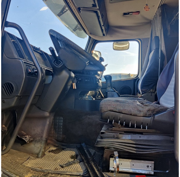 Volvo FH-GLOBBETROTTER - Dragbil: bild 3 Volvo FH-GLOBBETROTTER - Dragbil: bild 3