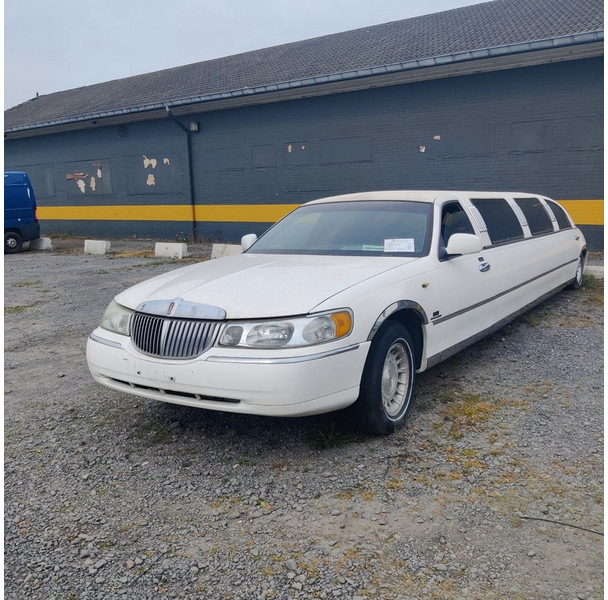 Lincoln FM-81 - Personbil: bild 1 Lincoln FM-81 - Personbil: bild 1